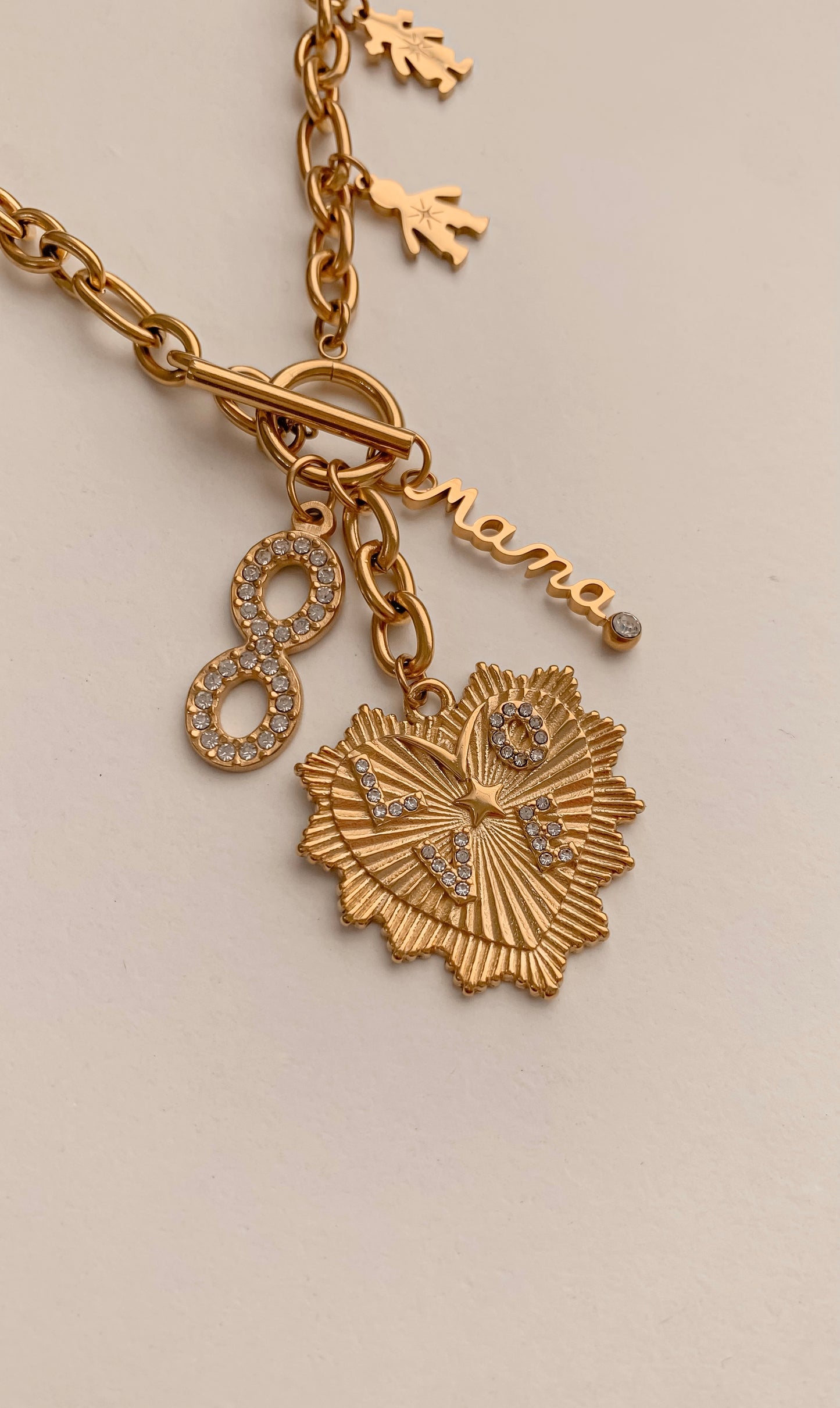 Infinita Mamá Necklace