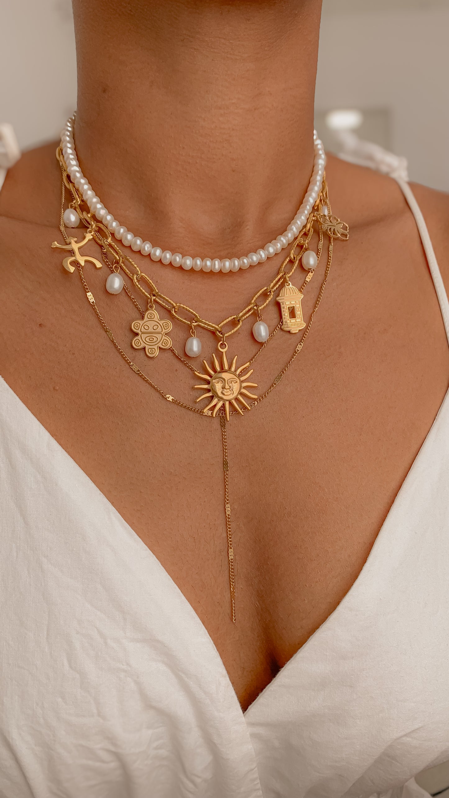 Raíces Encanto Necklace