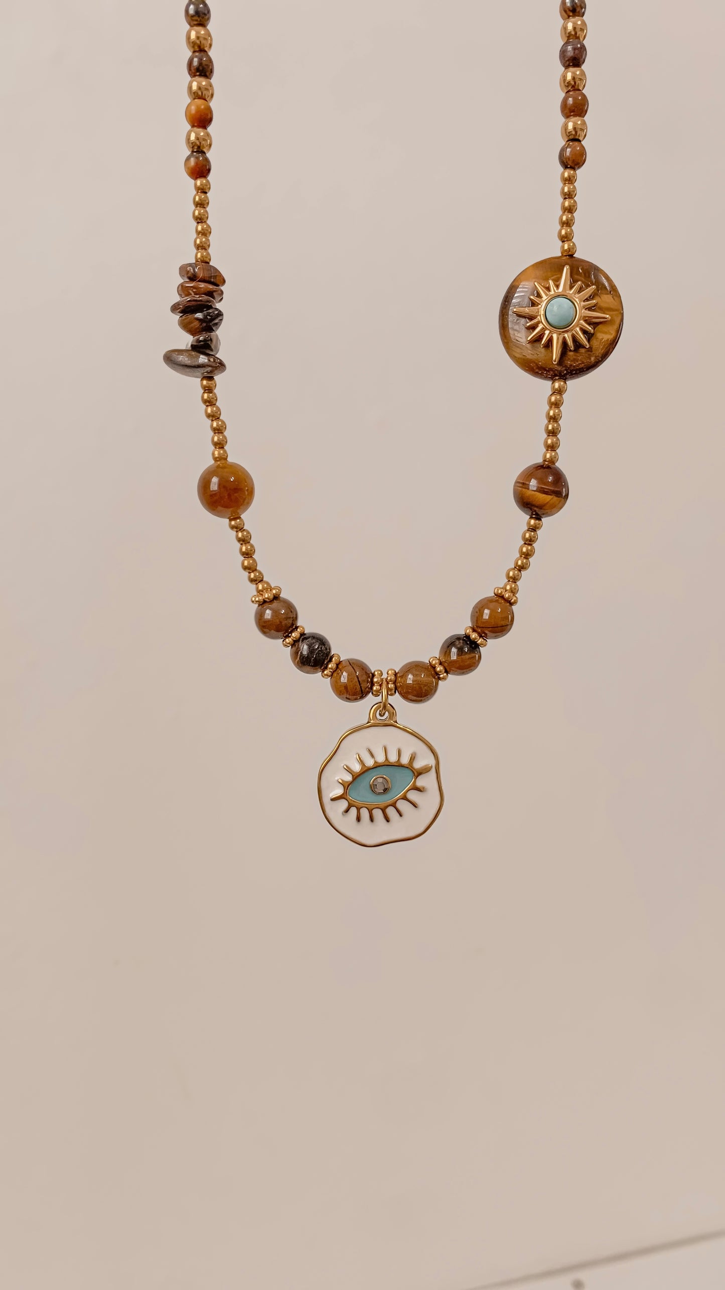 Velia Choker
