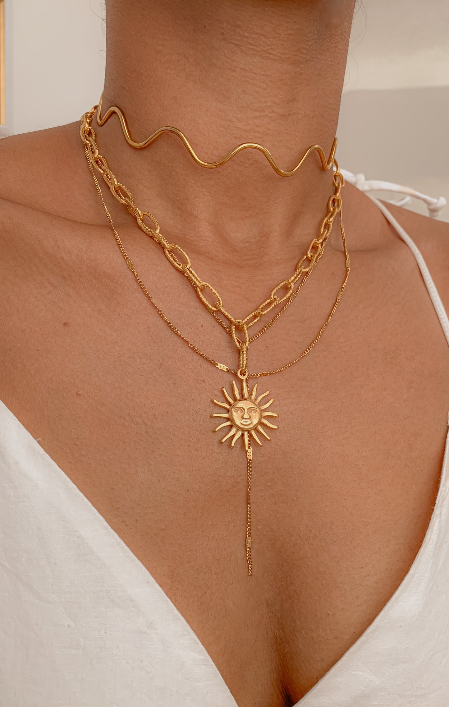 Aura Cuff Choker