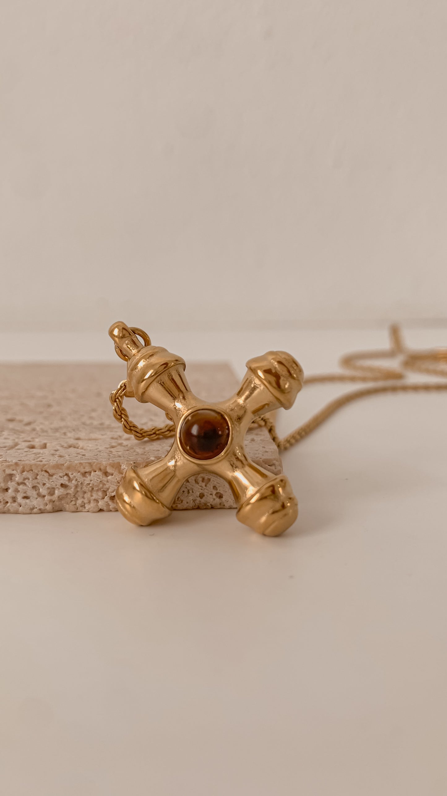 Eira Chain