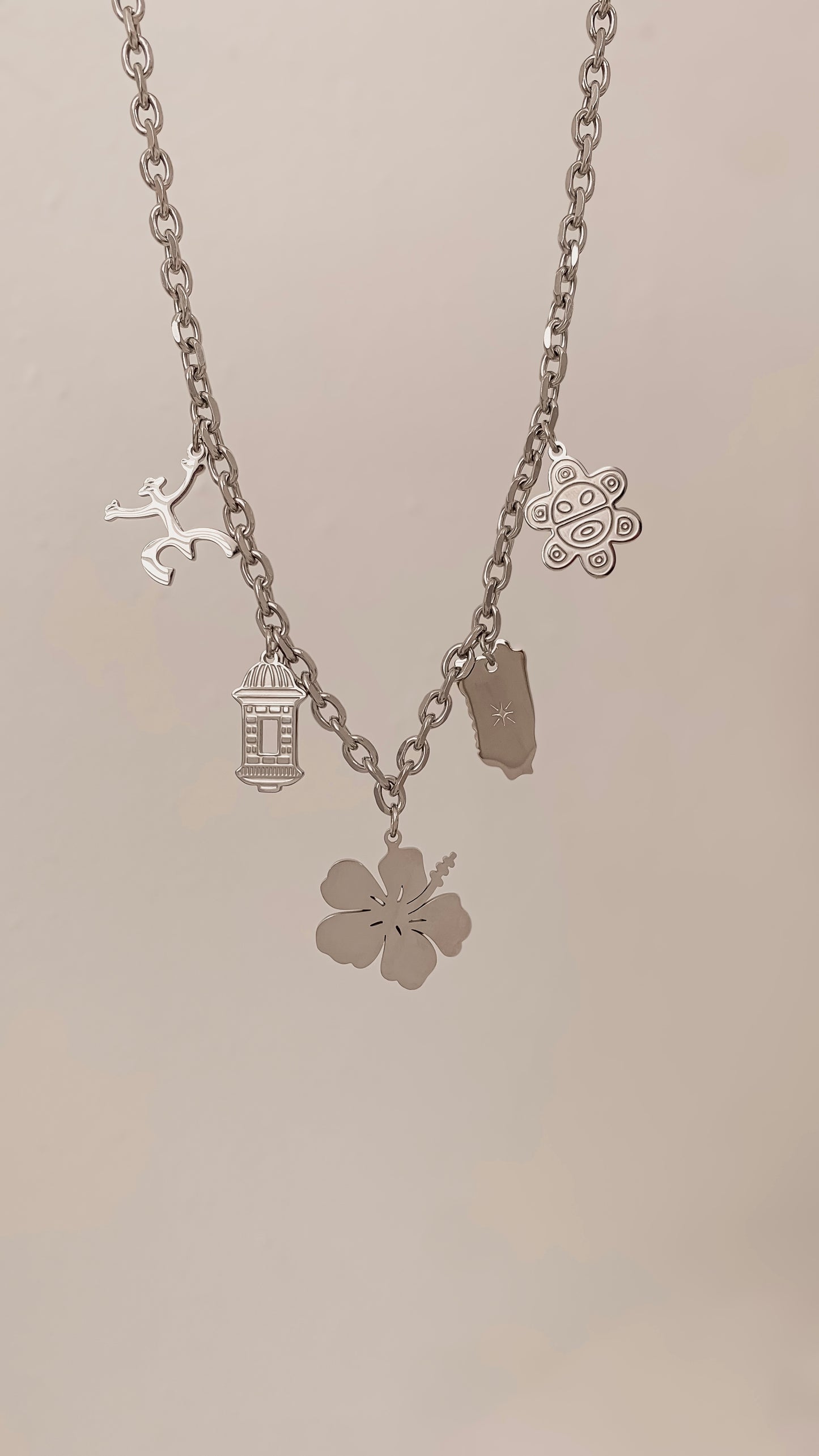 Isla Del Encanto Necklace