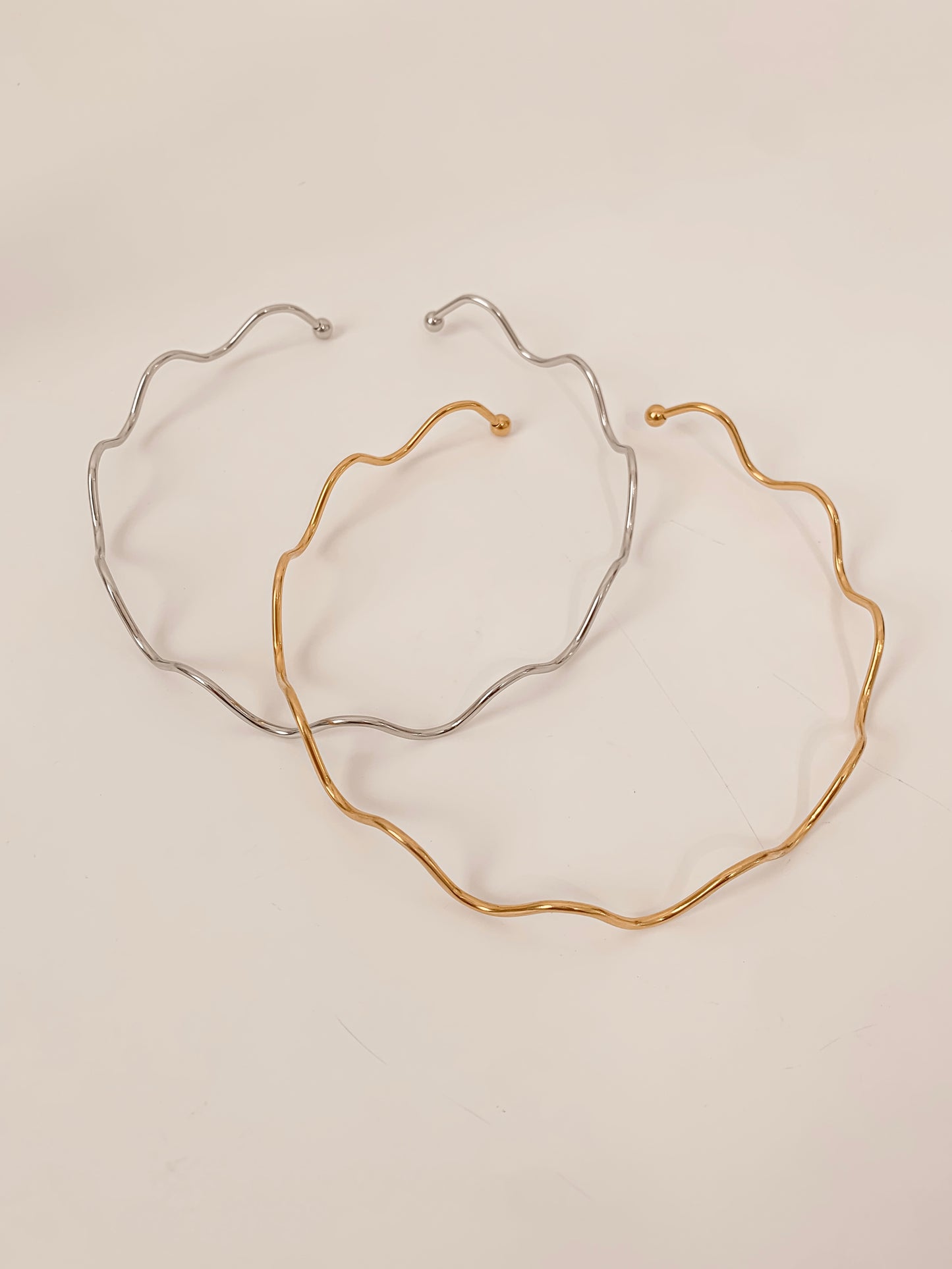 Aura Cuff Choker