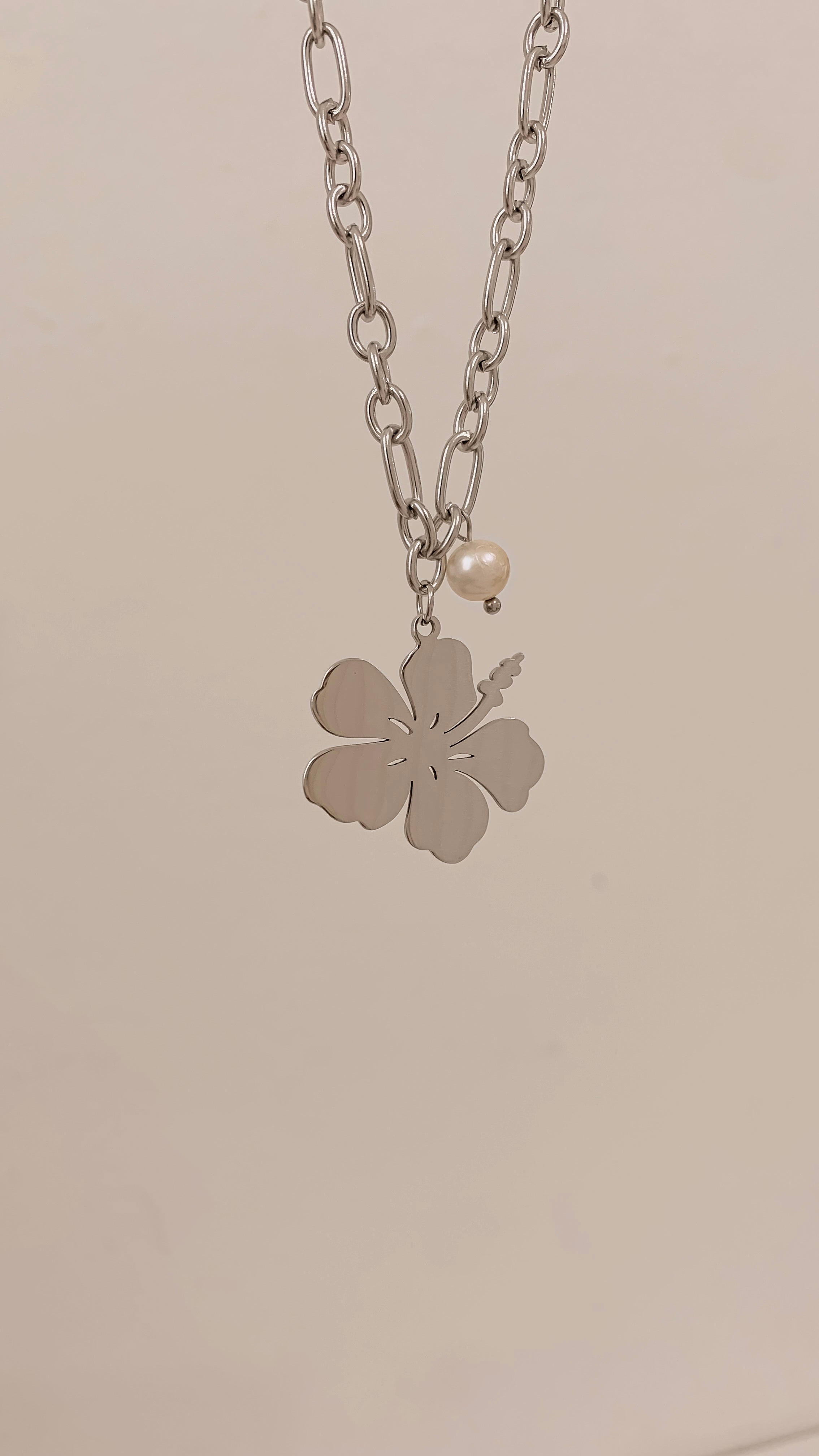 Flor de Maga Silver