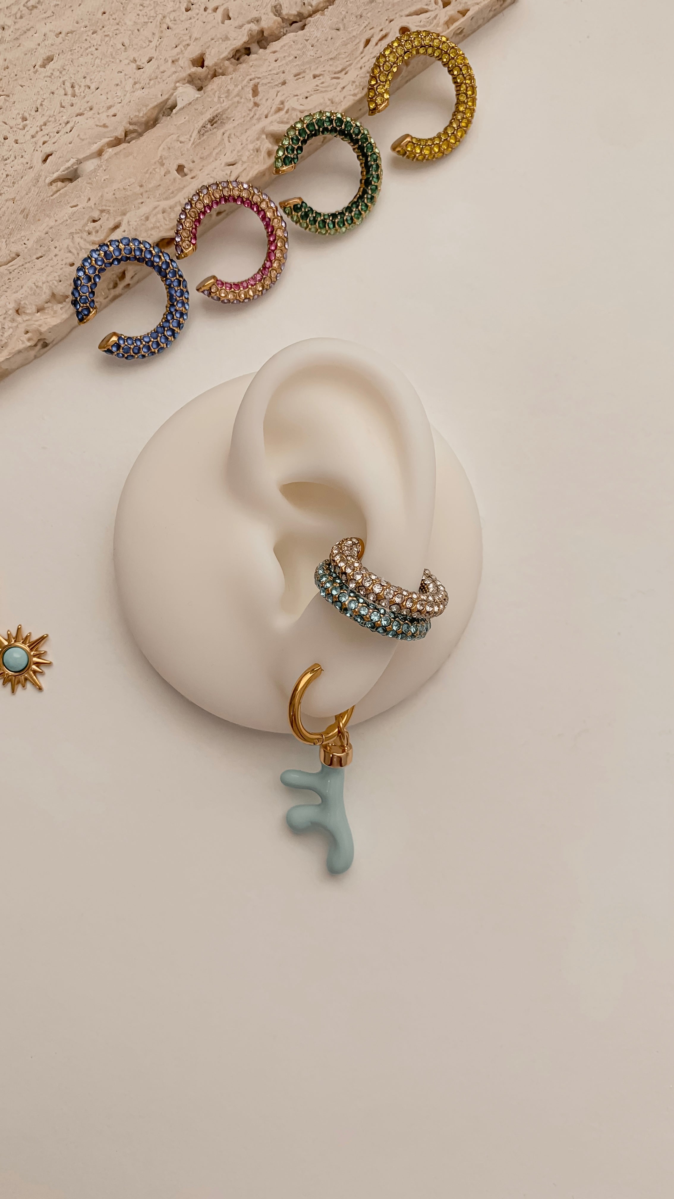 Saly Earcuff