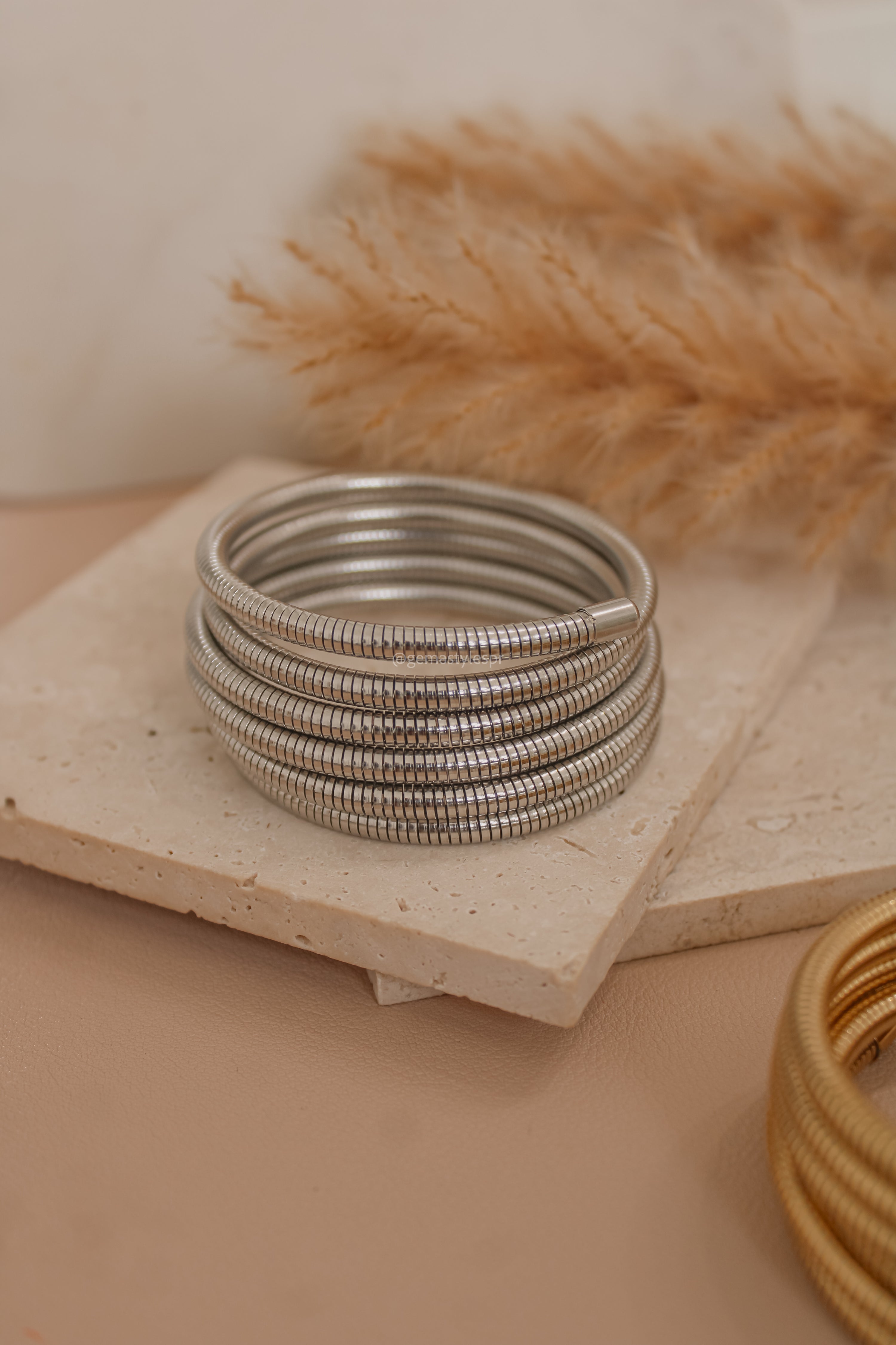 Espiral Bangle