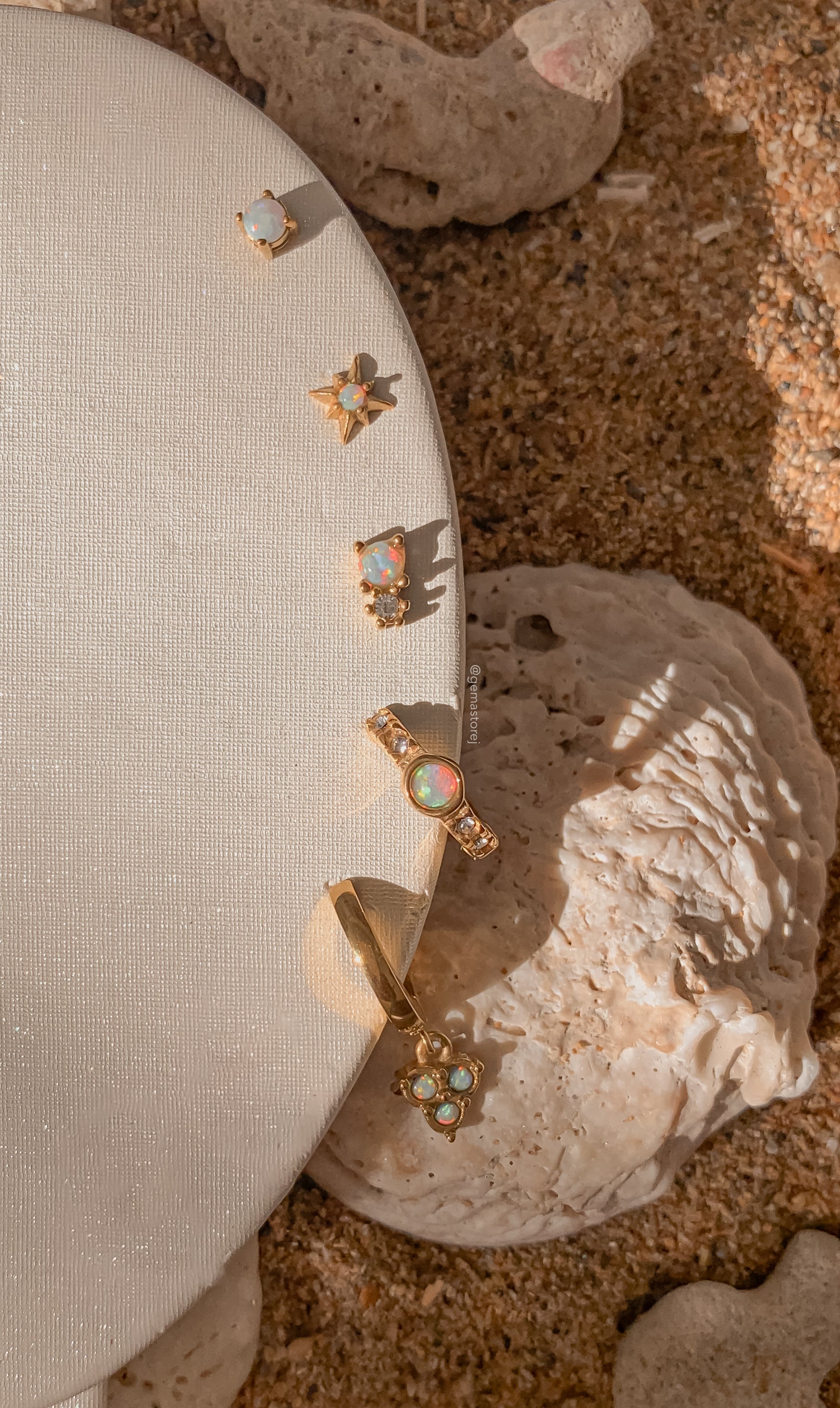 Minimalist Earring Opal