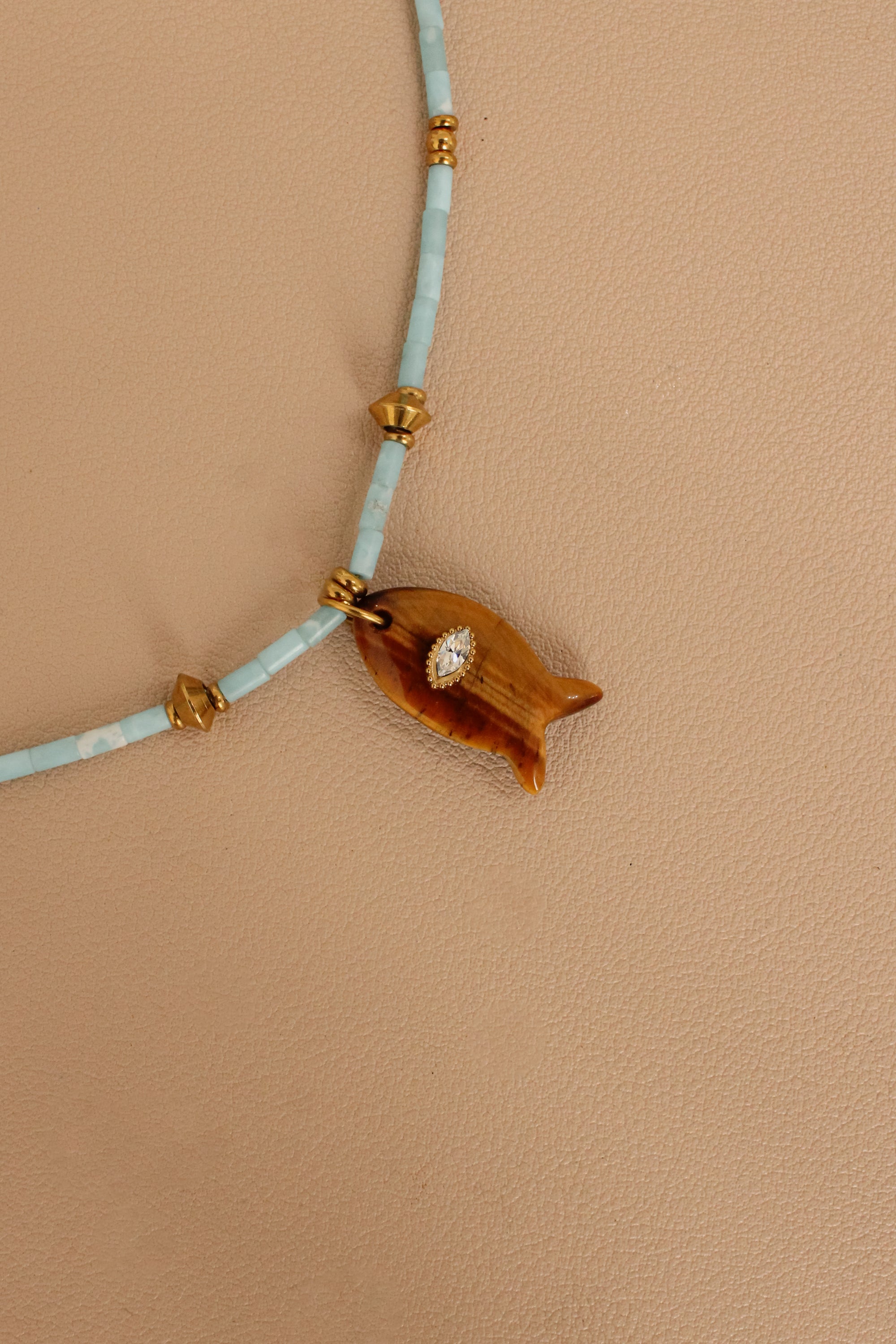 Aqua Chain
