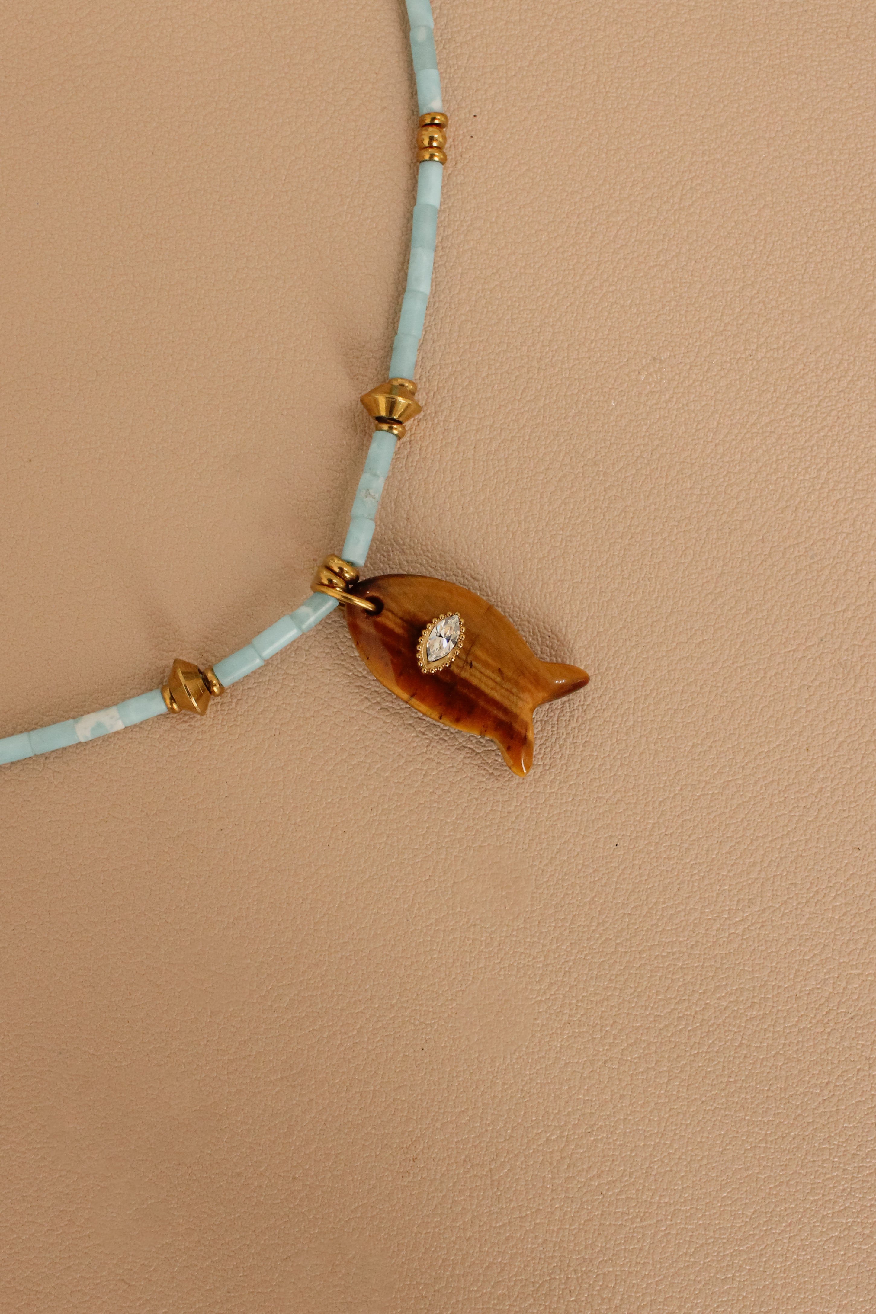 Aqua Chain