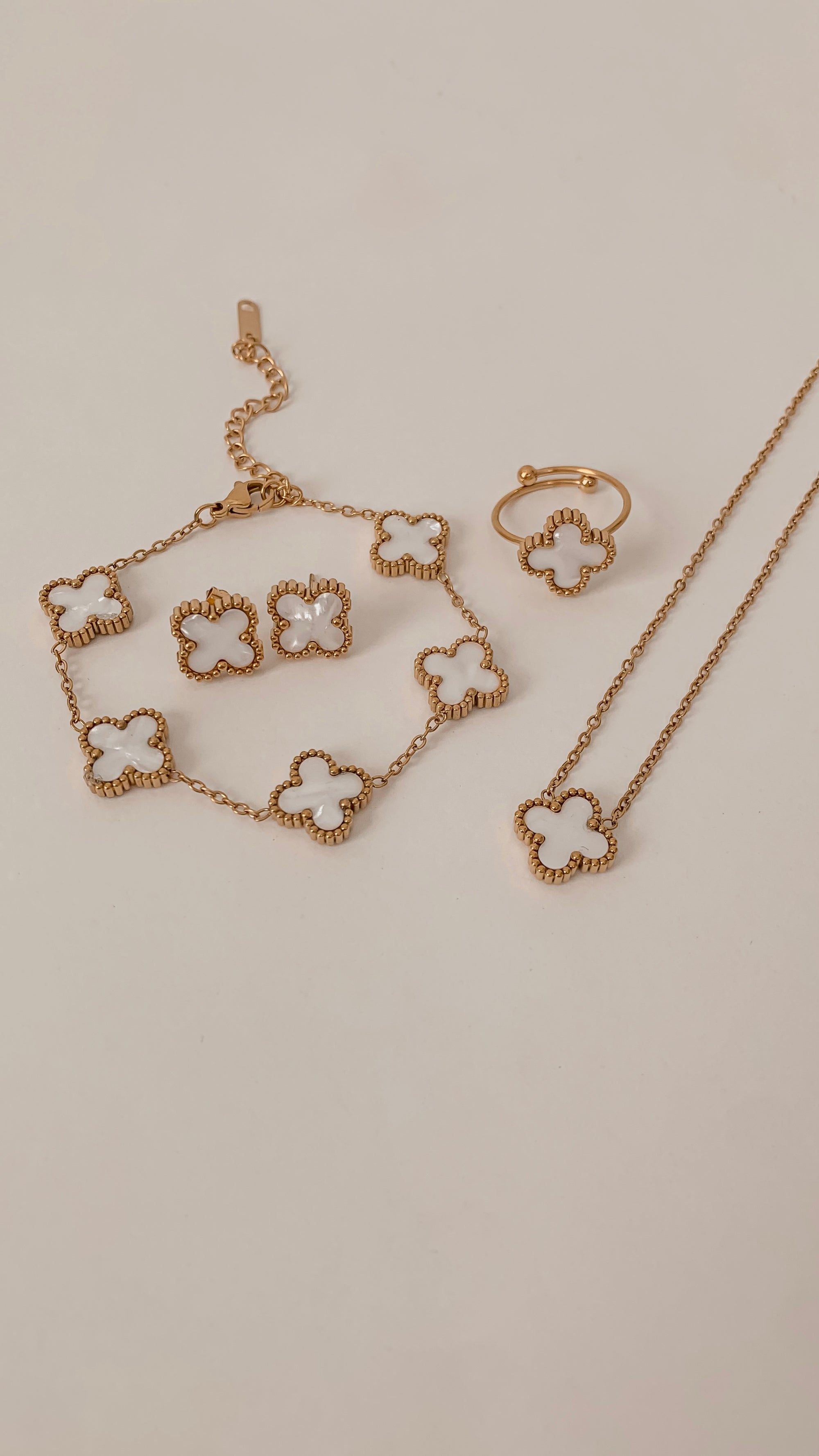 Set de Trébol Blanco