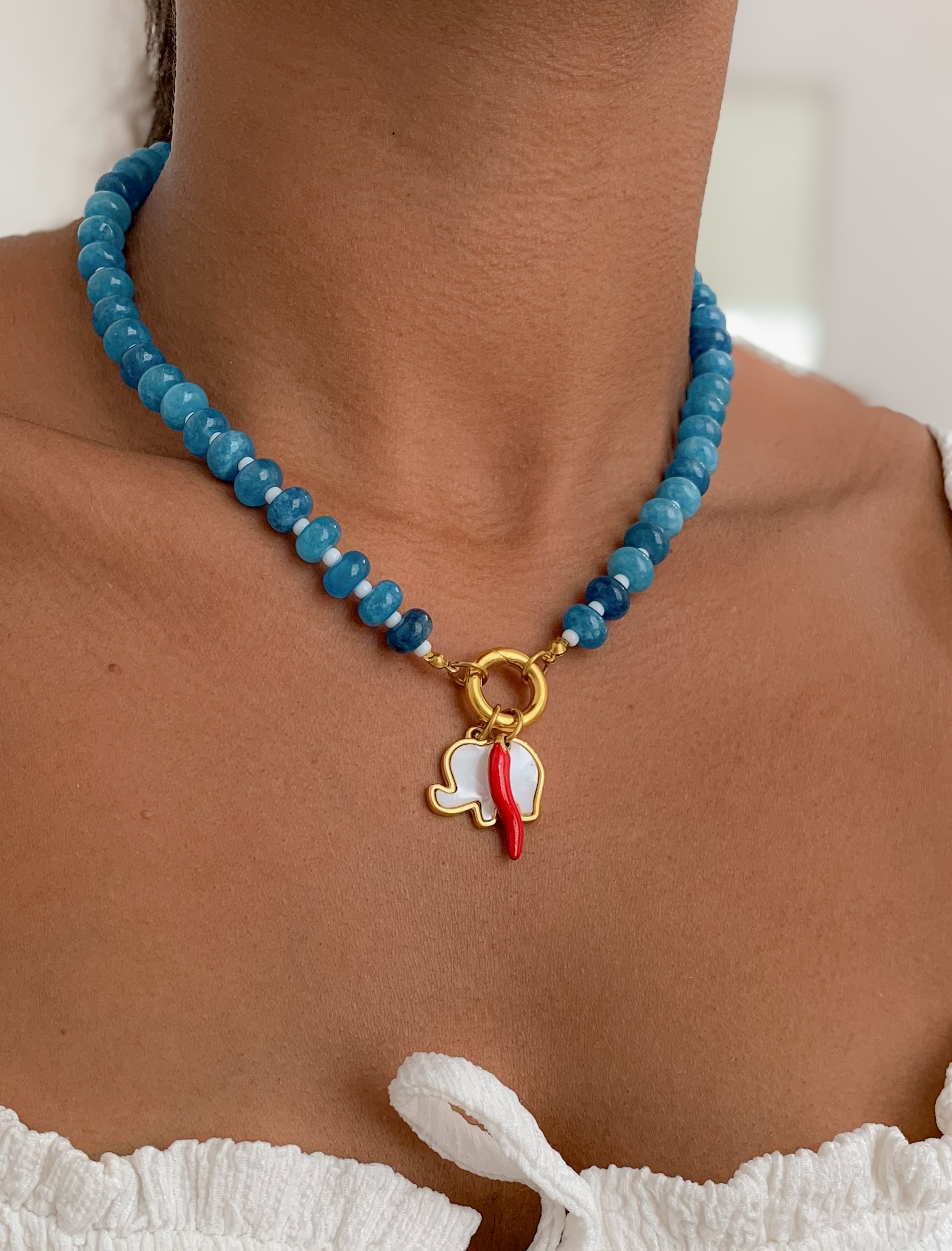 Amuleto Azul Necklace
