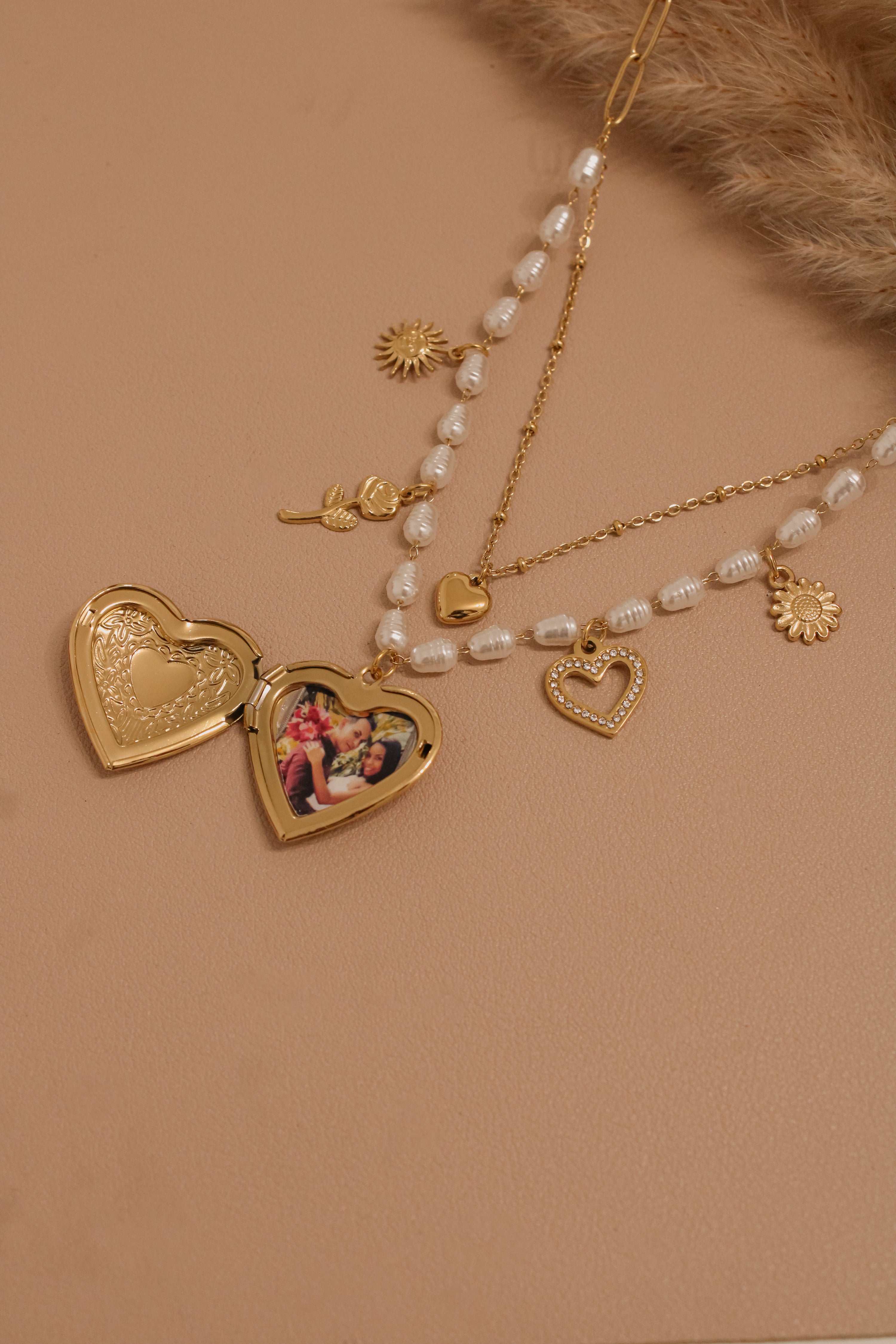 Heart Love Lariat Relicario