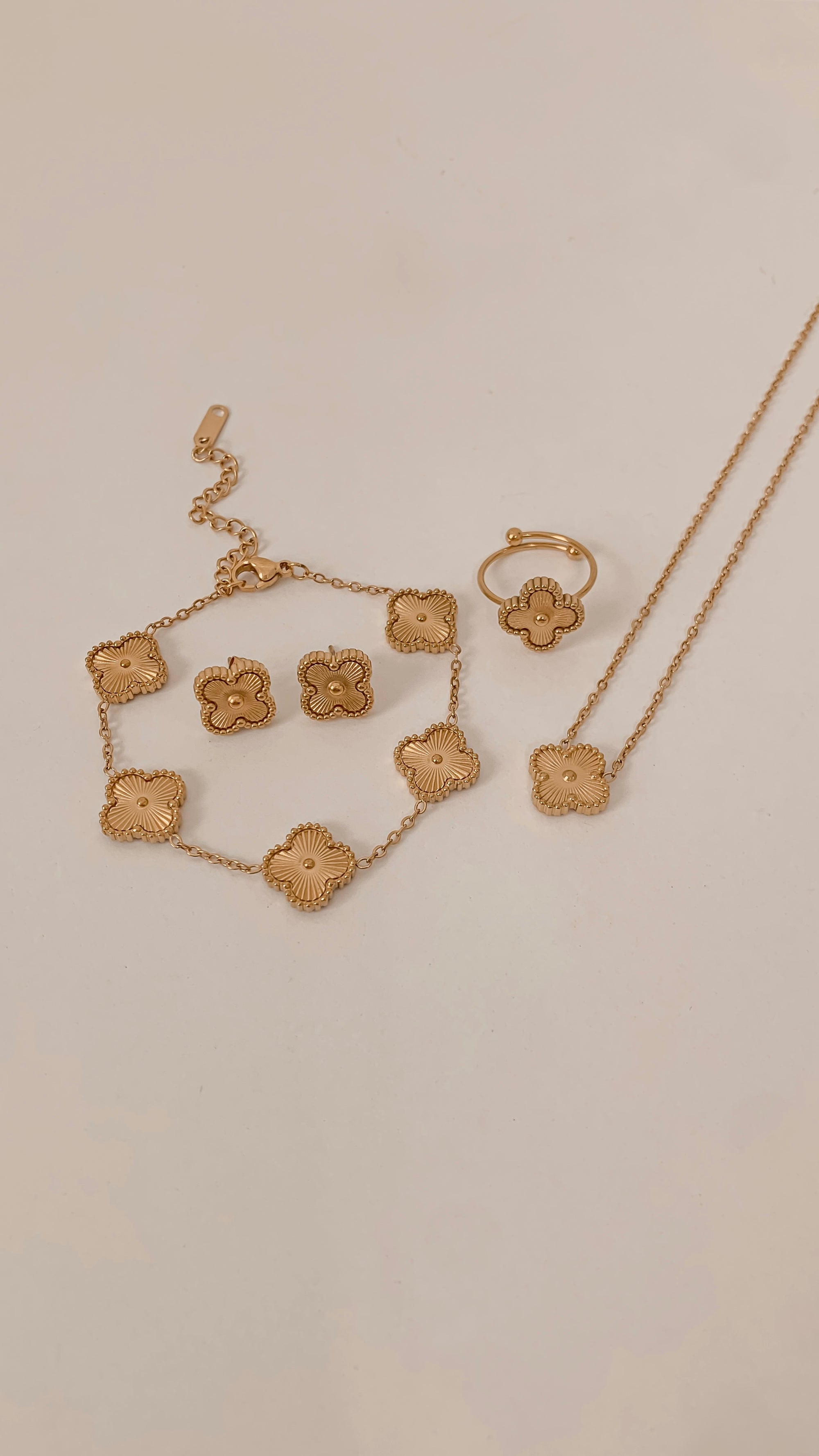 Set De Trébol Gold