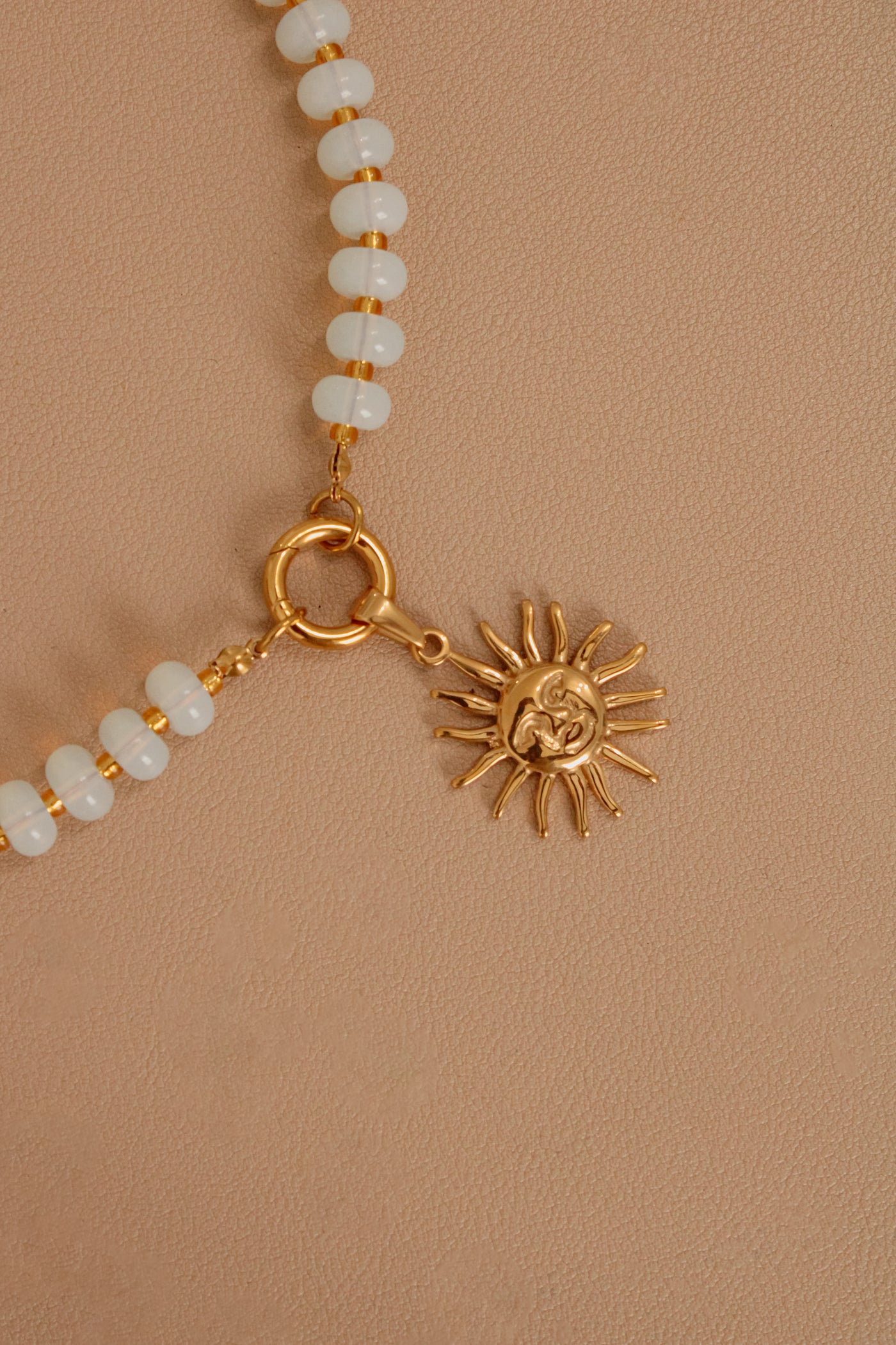 Rayos de Sol Choker