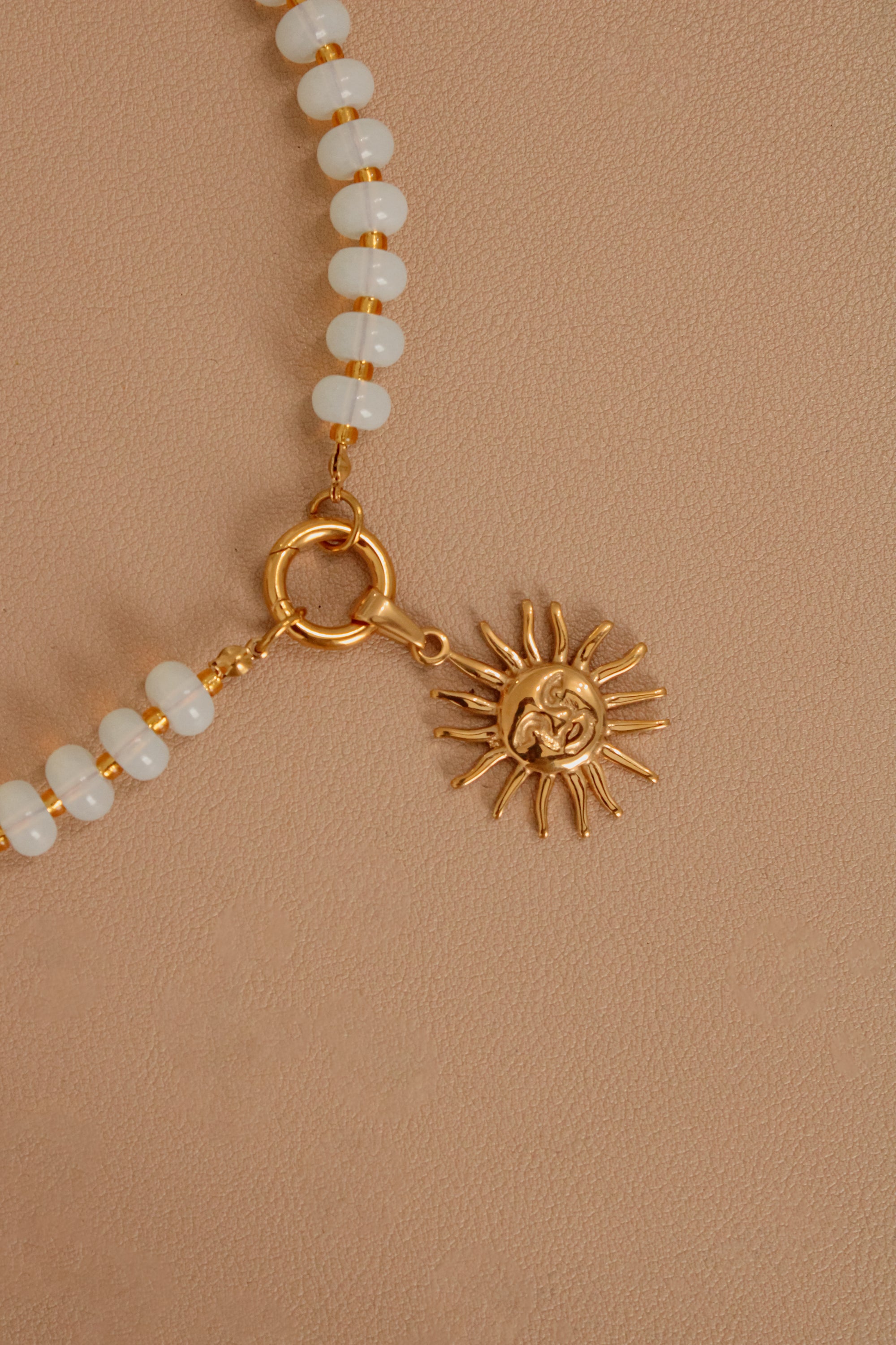 Rayos de Sol Choker