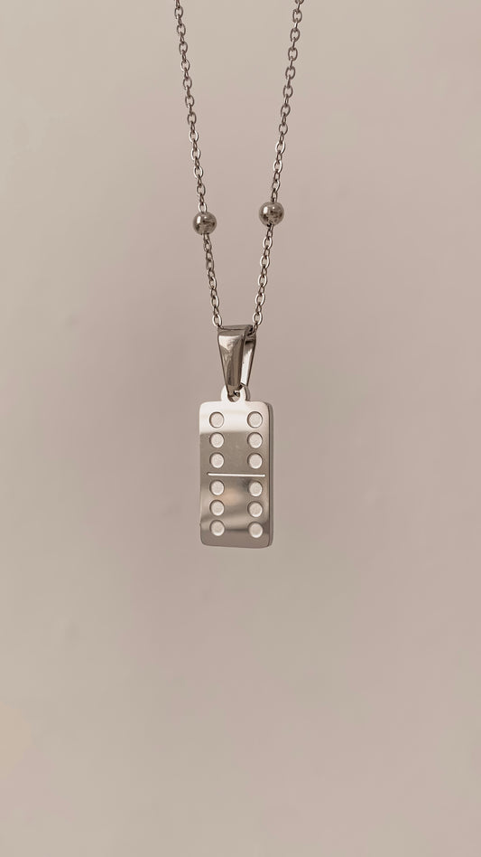 Domino Chain