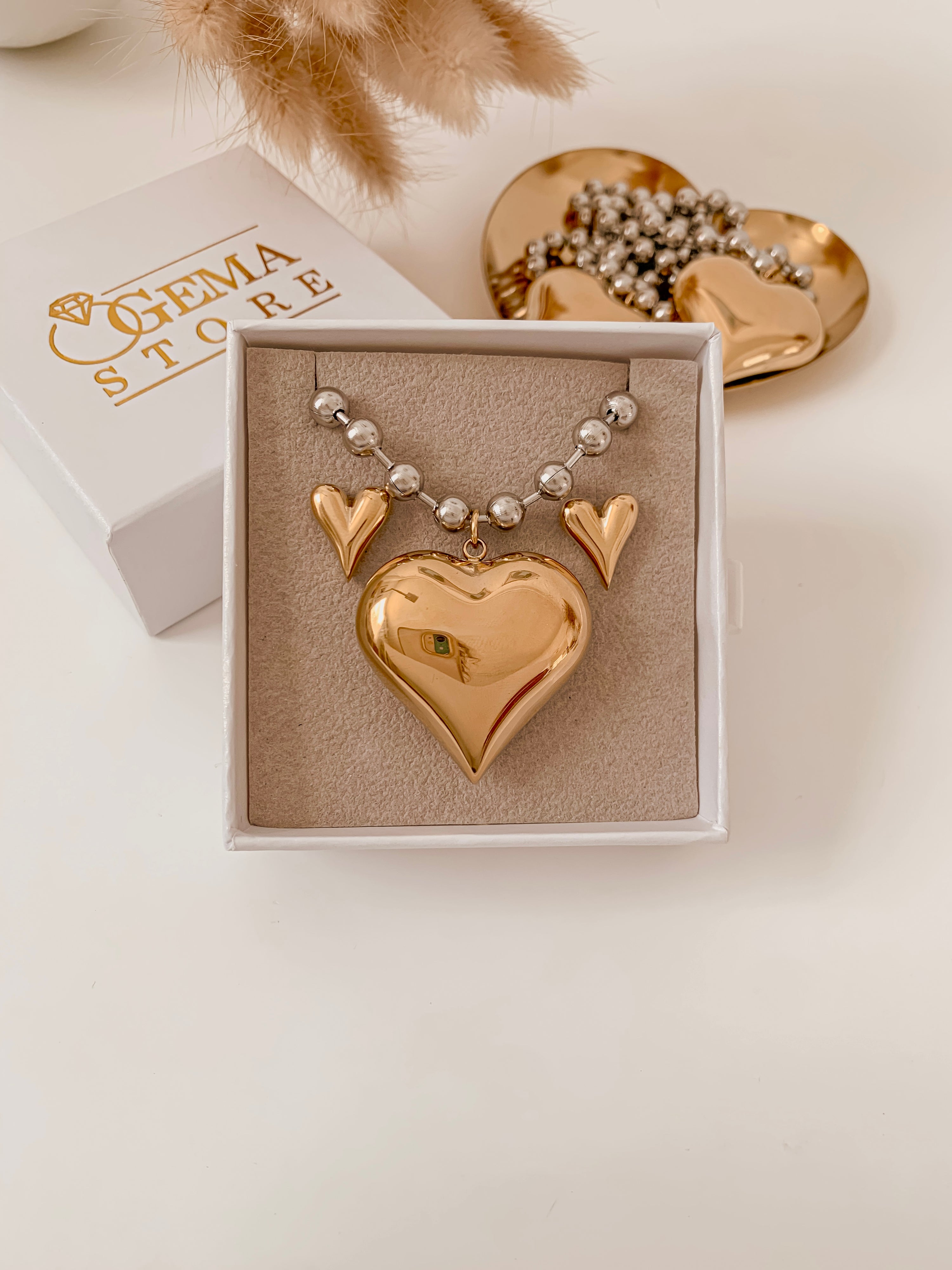Amor Grande Necklace