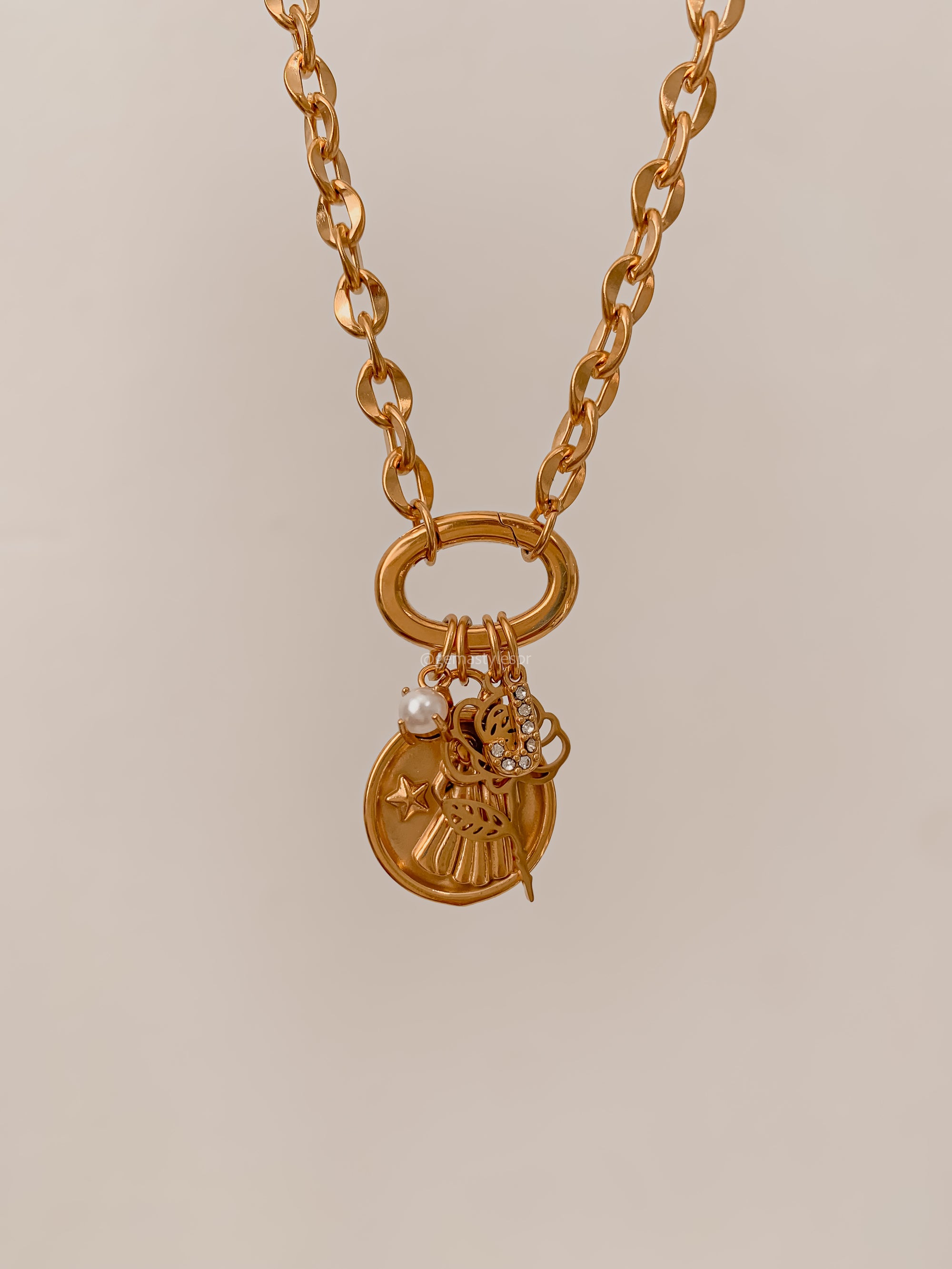 Esencia Necklace
