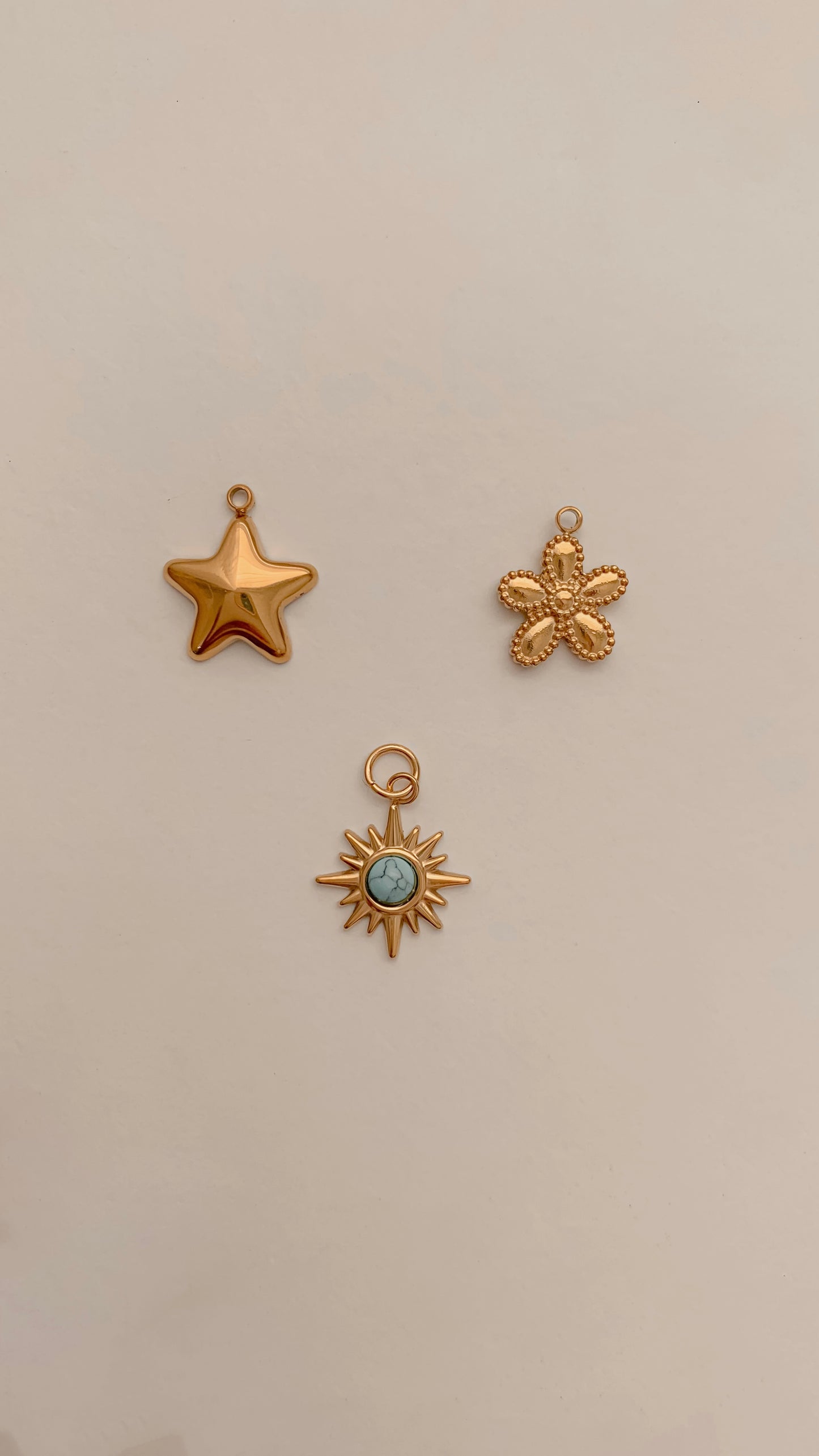 Estrella, Flor y Sol Charm