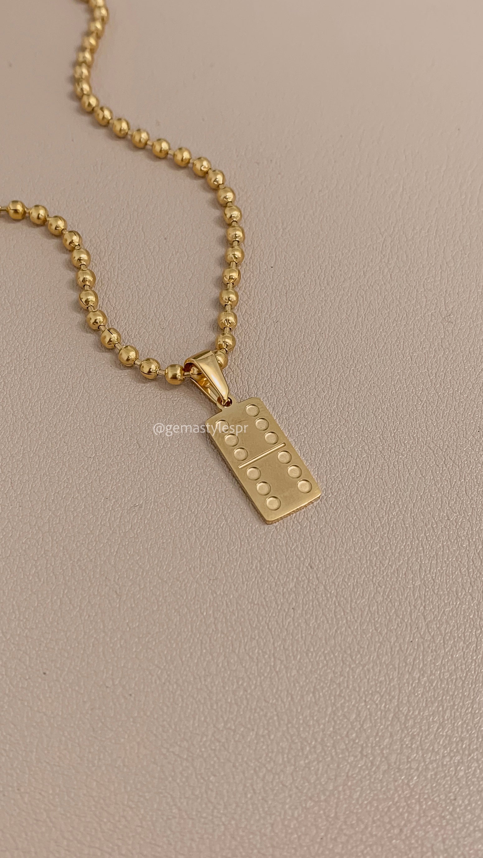 Domino Chain